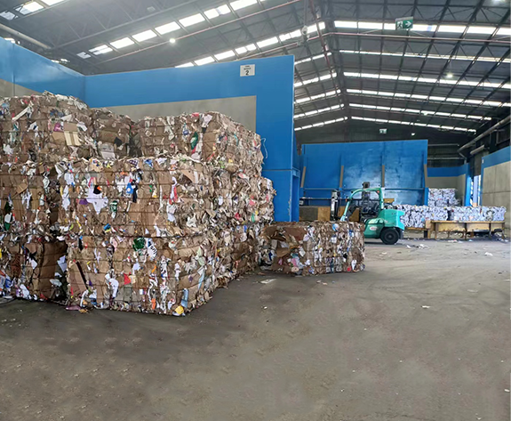 Přizpůsobená řešení obalů pro přední australskou recyklační skupinu