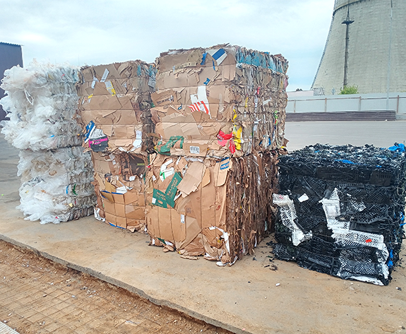 Řešení multifunkčního lisu pro běloruské recyklační centrum
