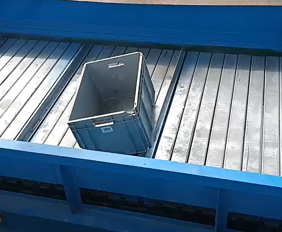 Řešení multifunkčního lisu pro běloruské recyklační centrum